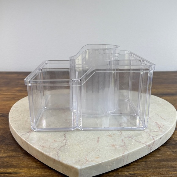 Clear Acrylic Organizer - Picture 6 of 7